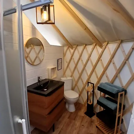 Yourte- Bambou - Climatisée- Les Belles Ouvrières